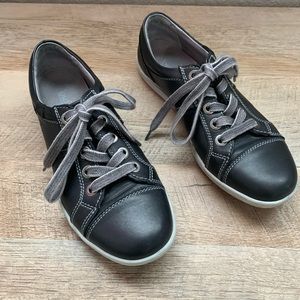 Josef Seibel Danny 59 leather sneakers. US 6.5